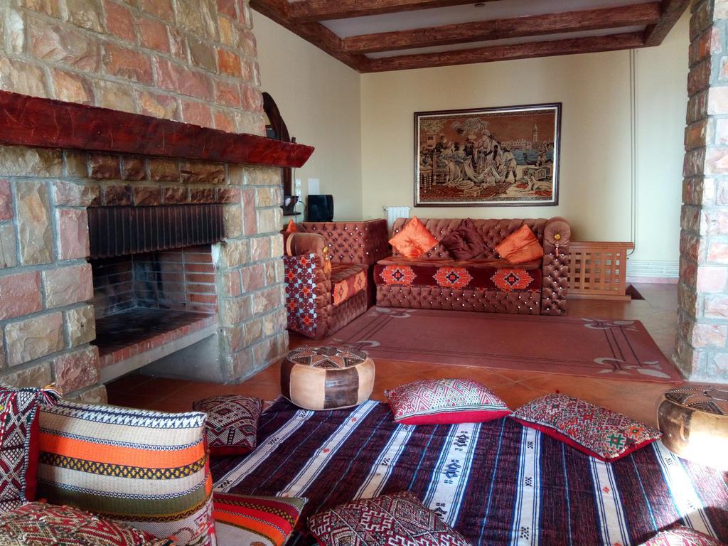 Hotel Atlas House Ifrane Exteriér fotografie