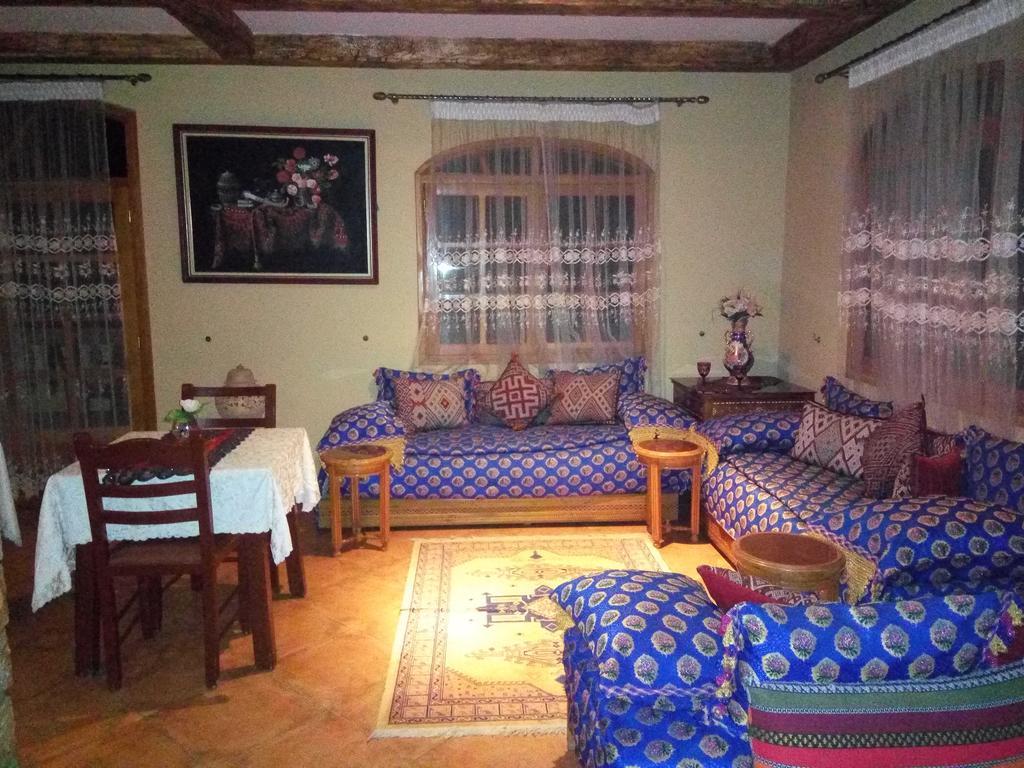 Hotel Atlas House Ifrane Exteriér fotografie